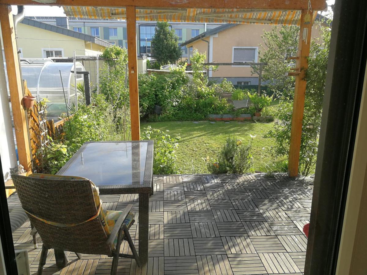 Appartamento Doppelhaushaelfte Mit Garten *